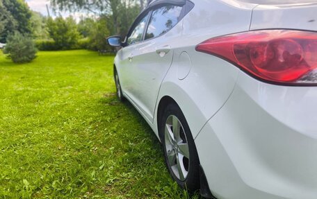 Hyundai Elantra V, 2013 год, 999 999 рублей, 13 фотография