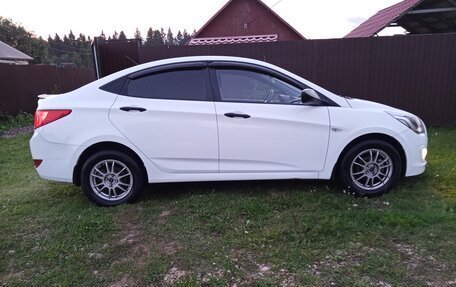 Hyundai Solaris II рестайлинг, 2014 год, 760 000 рублей, 5 фотография