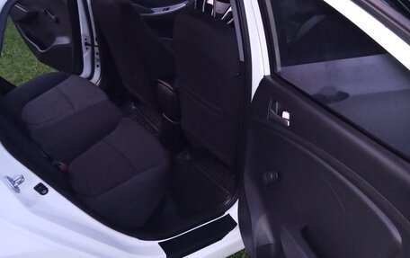 Hyundai Solaris II рестайлинг, 2014 год, 760 000 рублей, 16 фотография