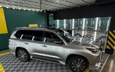 Lexus LX III, 2018 год, 7 300 000 рублей, 2 фотография