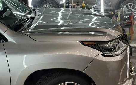 Lexus LX III, 2018 год, 7 300 000 рублей, 4 фотография