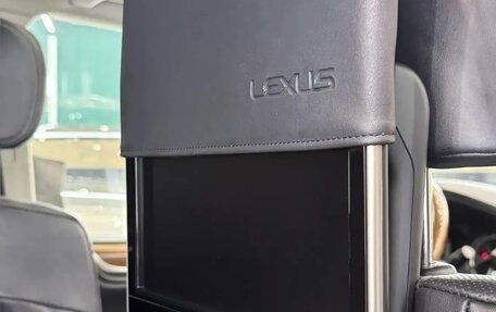 Lexus LX III, 2018 год, 7 300 000 рублей, 14 фотография