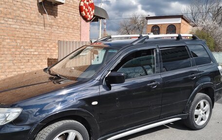 Mitsubishi Outlander III рестайлинг 3, 2006 год, 650 000 рублей, 3 фотография