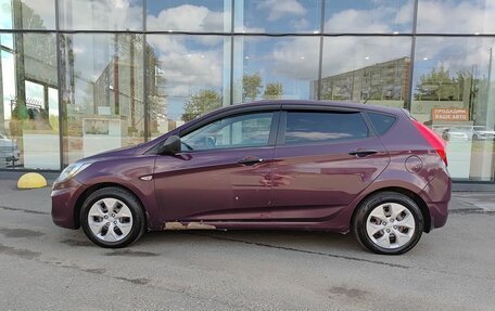 Hyundai Solaris II рестайлинг, 2011 год, 360 000 рублей, 10 фотография
