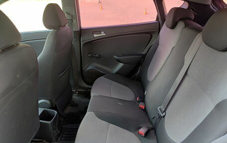 Hyundai Solaris II рестайлинг, 2011 год, 360 000 рублей, 15 фотография