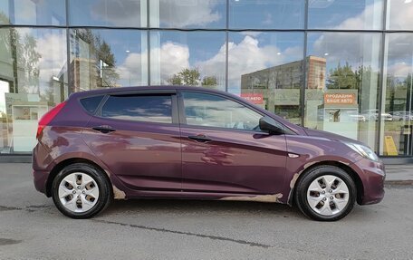 Hyundai Solaris II рестайлинг, 2011 год, 360 000 рублей, 5 фотография