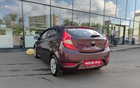 Hyundai Solaris II рестайлинг, 2011 год, 360 000 рублей, 8 фотография