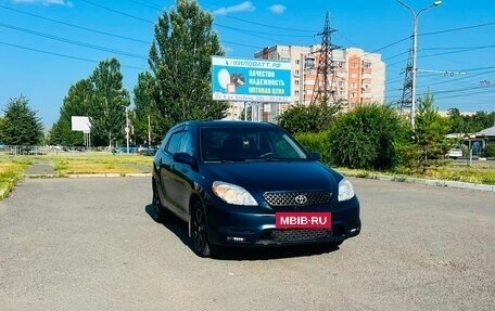 Toyota Matrix, 2003 год, 559 000 рублей, 4 фотография