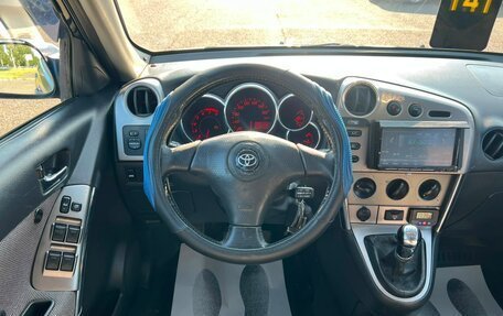 Toyota Matrix, 2003 год, 559 000 рублей, 19 фотография