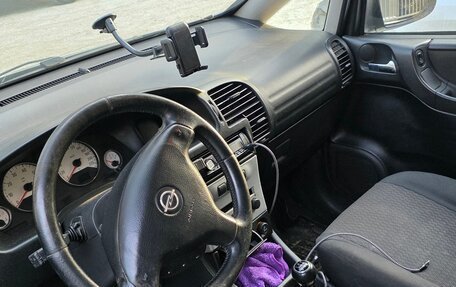 Opel Zafira A рестайлинг, 2003 год, 350 000 рублей, 6 фотография