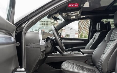 Cadillac Escalade V, 2025 год, 18 490 000 рублей, 12 фотография