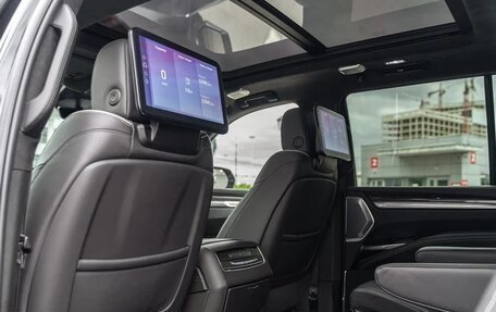 Cadillac Escalade V, 2025 год, 18 490 000 рублей, 25 фотография