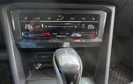 Volkswagen Tiguan II, 2022 год, 3 350 000 рублей, 9 фотография