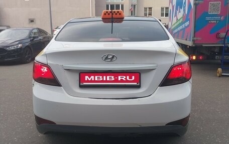 Hyundai Solaris II рестайлинг, 2016 год, 440 000 рублей, 4 фотография