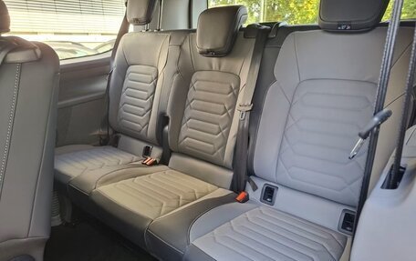 Volkswagen Caravelle, 2026 год, 7 980 000 рублей, 9 фотография