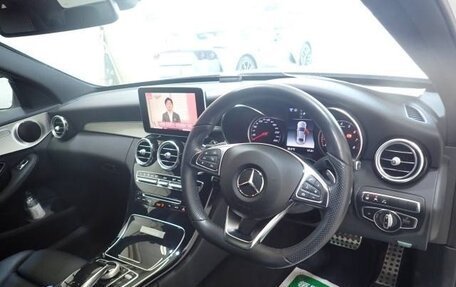 Mercedes-Benz C-Класс, 2017 год, 1 800 000 рублей, 2 фотография