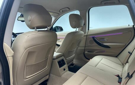 BMW 3 серия, 2017 год, 2 424 000 рублей, 11 фотография