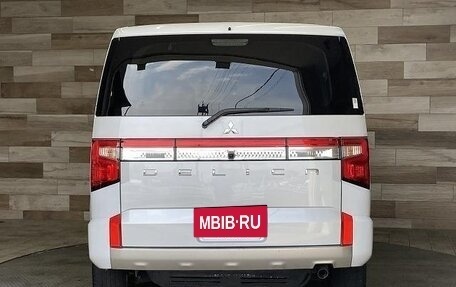 Mitsubishi Delica D:5 I, 2023 год, 2 290 000 рублей, 6 фотография