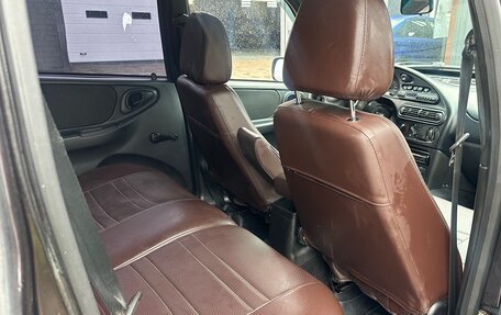 Chevrolet Niva I рестайлинг, 2011 год, 459 000 рублей, 21 фотография