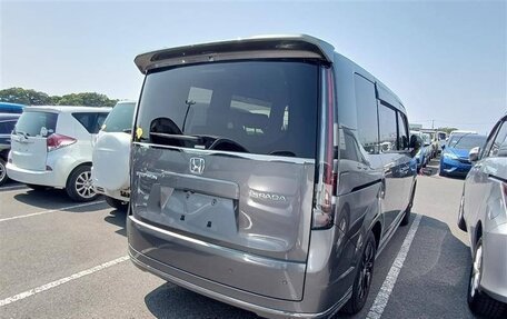 Honda Stepwgn, 2022 год, 2 350 000 рублей, 5 фотография