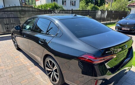 BMW 5 серия, 2025 год, 8 300 000 рублей, 7 фотография