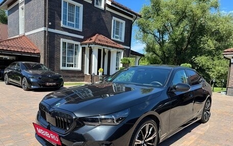 BMW 5 серия, 2025 год, 8 300 000 рублей, 9 фотография
