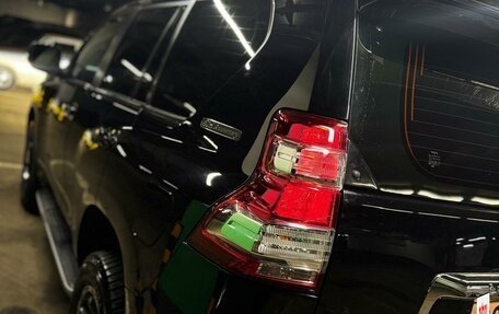 Toyota Land Cruiser Prado 150 рестайлинг 2, 2010 год, 2 250 000 рублей, 5 фотография