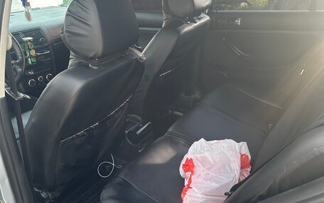 Volkswagen Golf IV, 2001 год, 400 000 рублей, 11 фотография