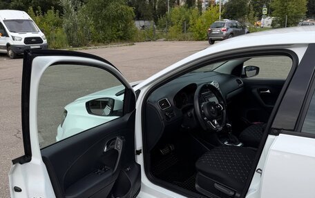 Volkswagen Polo VI (EU Market), 2018 год, 1 360 000 рублей, 7 фотография