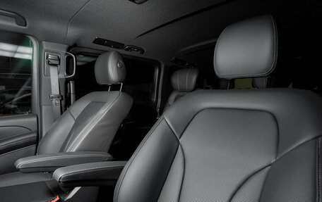 Mercedes-Benz V-Класс, 2026 год, 14 700 000 рублей, 16 фотография