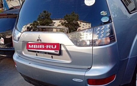 Mitsubishi Outlander III рестайлинг 3, 2005 год, 685 000 рублей, 16 фотография