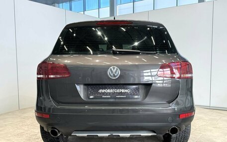 Volkswagen Touareg III, 2010 год, 1 750 000 рублей, 4 фотография