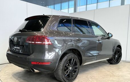 Volkswagen Touareg III, 2010 год, 1 750 000 рублей, 5 фотография