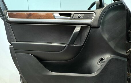 Volkswagen Touareg III, 2010 год, 1 750 000 рублей, 12 фотография