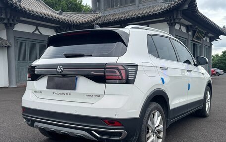 Volkswagen T-Cross I, 2022 год, 1 588 039 рублей, 4 фотография
