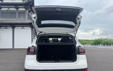 Volkswagen T-Cross I, 2022 год, 1 588 039 рублей, 8 фотография