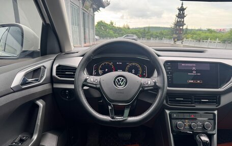 Volkswagen T-Cross I, 2022 год, 1 588 039 рублей, 12 фотография