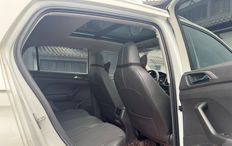 Volkswagen T-Cross I, 2022 год, 1 588 039 рублей, 18 фотография