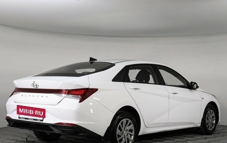 Hyundai Elantra, 2021 год, 1 897 000 рублей, 5 фотография