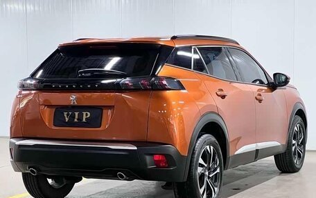 Peugeot 2008 II, 2022 год, 1 380 000 рублей, 6 фотография