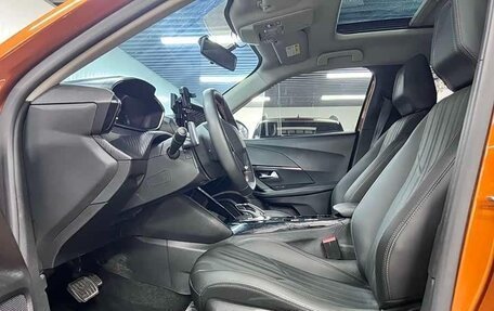 Peugeot 2008 II, 2022 год, 1 380 000 рублей, 9 фотография