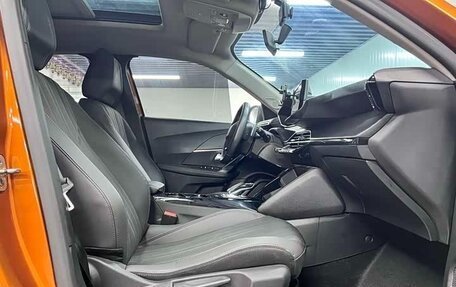 Peugeot 2008 II, 2022 год, 1 380 000 рублей, 14 фотография