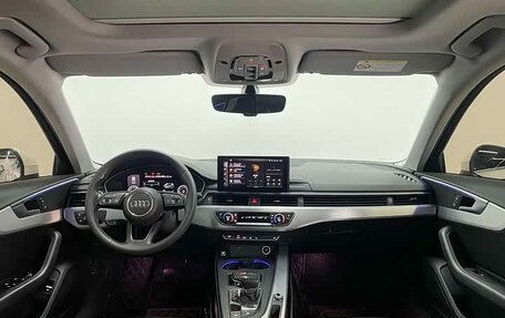 Audi A4, 2023 год, 2 350 000 рублей, 8 фотография