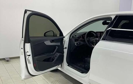 Audi A4, 2023 год, 2 350 000 рублей, 18 фотография