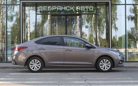 Hyundai Solaris II рестайлинг, 2019 год, 1 450 000 рублей, 4 фотография