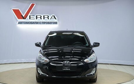 Hyundai Solaris II рестайлинг, 2011 год, 770 000 рублей, 2 фотография