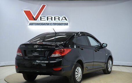 Hyundai Solaris II рестайлинг, 2011 год, 770 000 рублей, 5 фотография