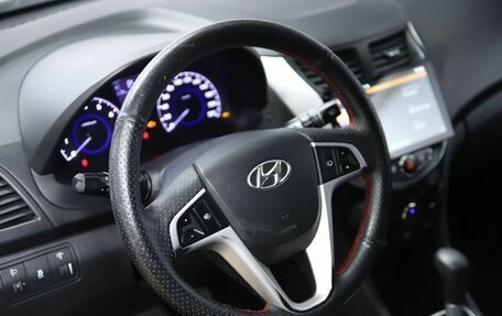 Hyundai Solaris II рестайлинг, 2011 год, 770 000 рублей, 13 фотография