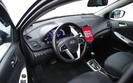Hyundai Solaris II рестайлинг, 2011 год, 770 000 рублей, 10 фотография