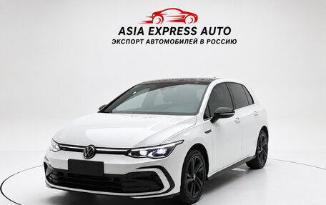 Volkswagen Golf VIII, 2022 год, 1 980 000 рублей, 1 фотография